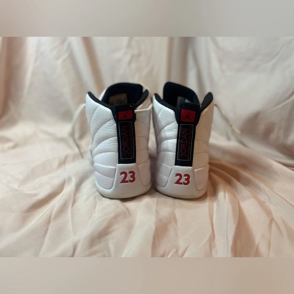 Nike Air Jordan 12 Twist Size 9 CT8013–106 OG XII Cherry Red White Playoff